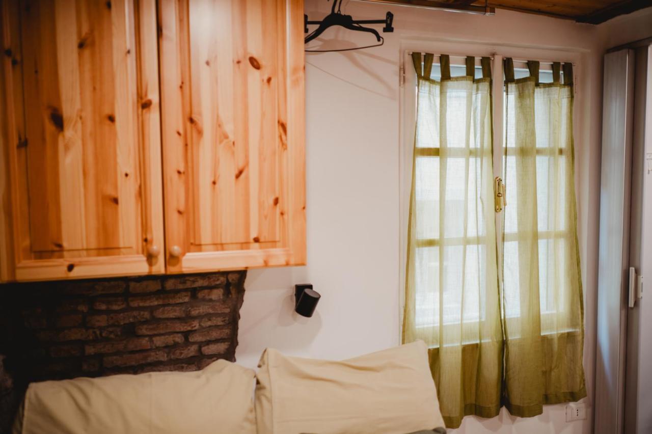 Monolocale Marino In Centro Storico Apartment ตรีเอสเต ภายนอก รูปภาพ